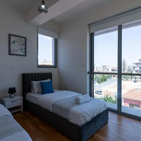 Jay's Penthouse 2-br W/ Terrace In Apartament *