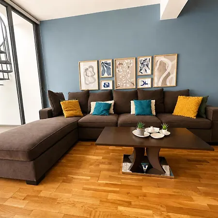 Jay'S Penthouse 2-Br Apt & Rooftop Terrace In Larnaca Larnaca