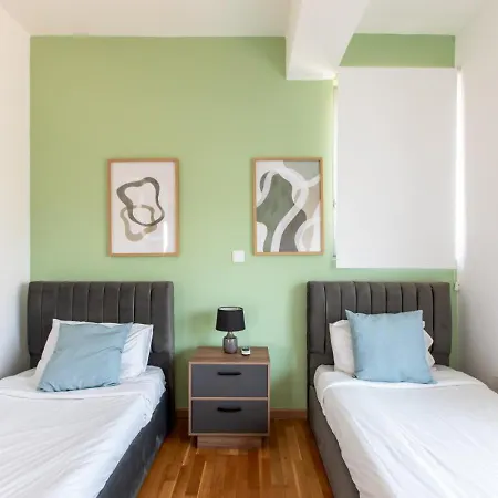 Daire Jay'S Penthouse 2-Br Apt & Rooftop Terrace In Larnaca Larnaca