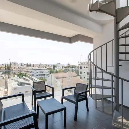 Apartamento Jay's Penthouse 2-br & Rooftop Terrace In