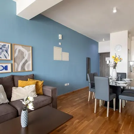 Jay's Penthouse 2-br & Rooftop Terrace In *
