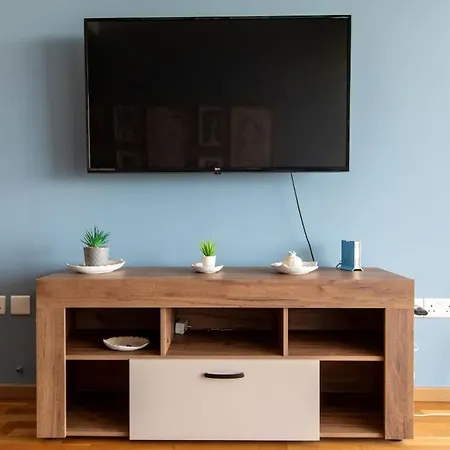 Jay's Penthouse 2-br & Rooftop Terrace In Lárnaca