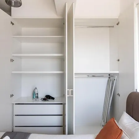 Apartamento Jay's Penthouse 2-br & Rooftop Terrace In