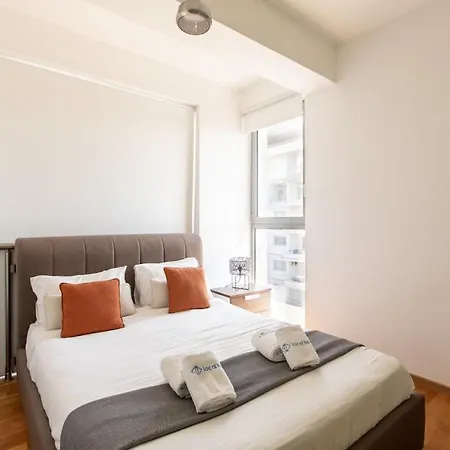 Jay's Penthouse 2-br & Rooftop Terrace In Apartamento Lárnaca